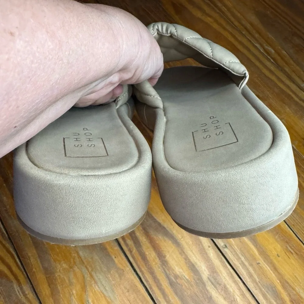 SHUShop‎ Taupe Suede Slide On Sandals Size 6